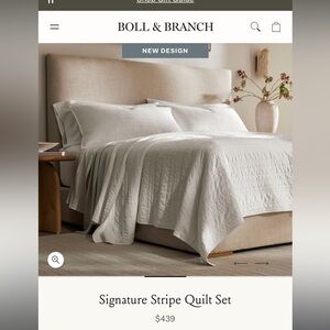 Signature Stripe Quilt Set in white